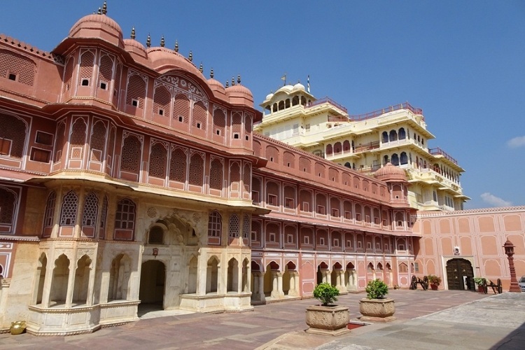 City Palace - Jaipur - Chauffeur India Tours