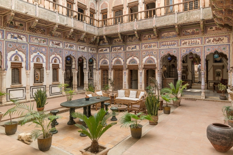 Mandawa Haveli - Chauffeur India Tours