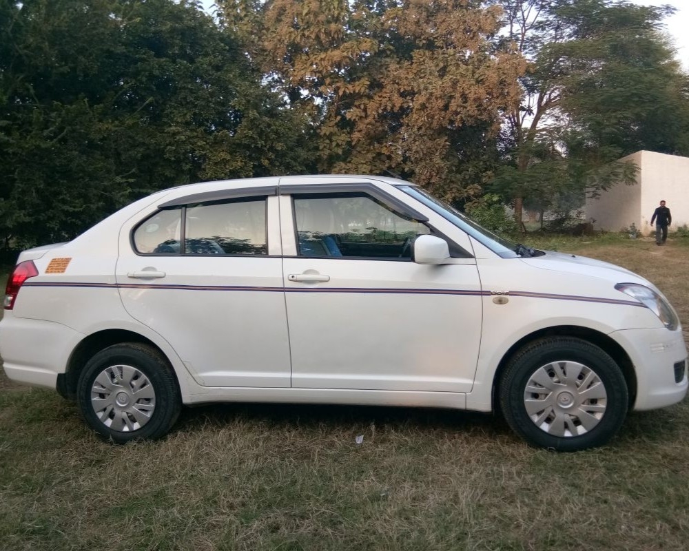 Maruti Suzuki Swift Dzire - Chauffeur India Tours